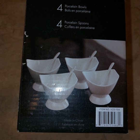 3/25$💚Porcelain ice cream bowl set nwt - Picture 3 of 4